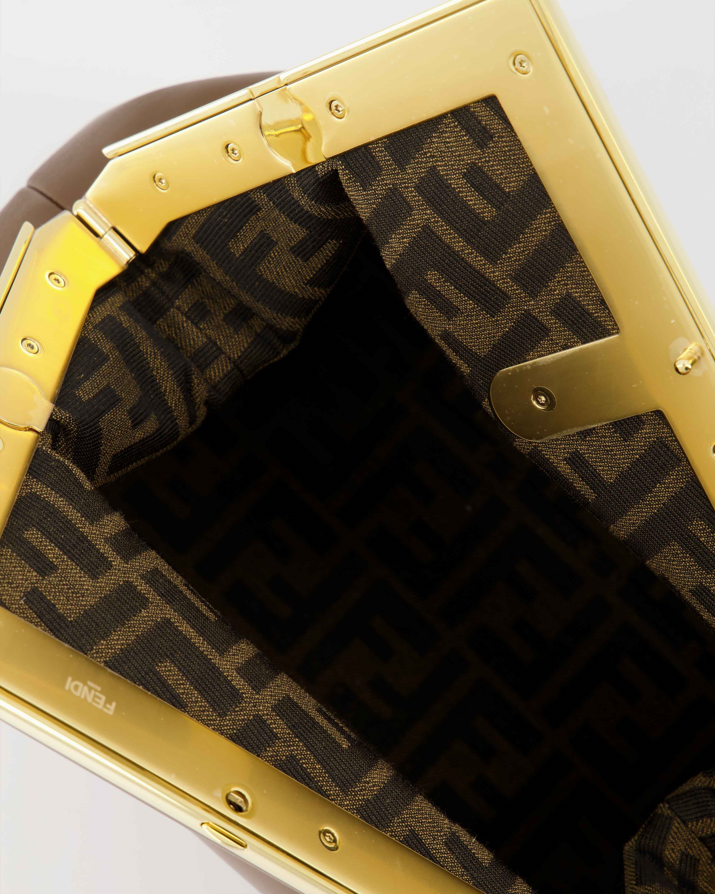 Bolsos de mano y al hombro Sac Fendi First Fendi Marrón Femme