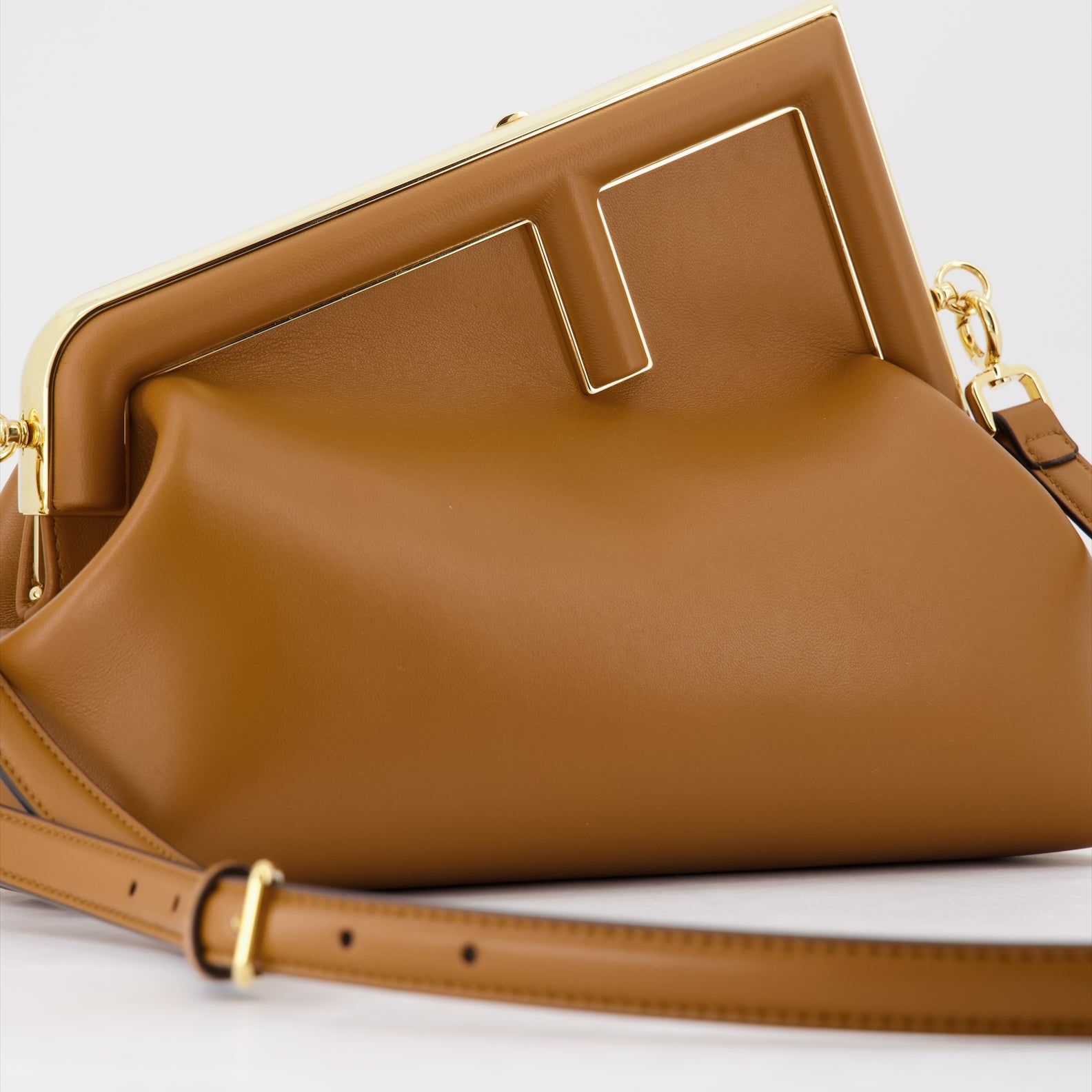 Borse a tracolla Sac Fendi First midi Fendi Marrone Femme