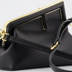 Borse a tracolla Sac Fendi First midi Fendi Nero Femme
