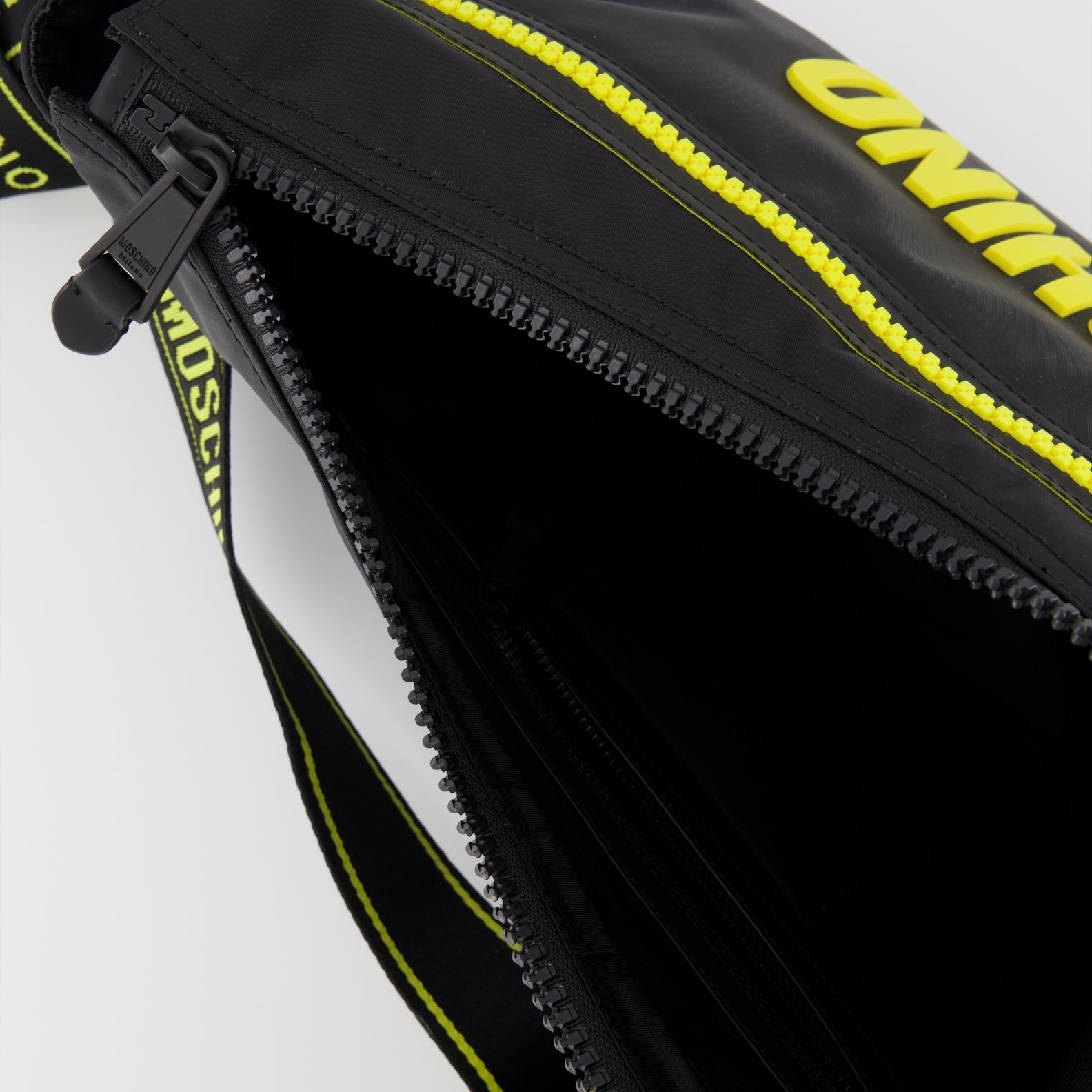 Borse a tracolla Sac messenger Moschino Nero Homme