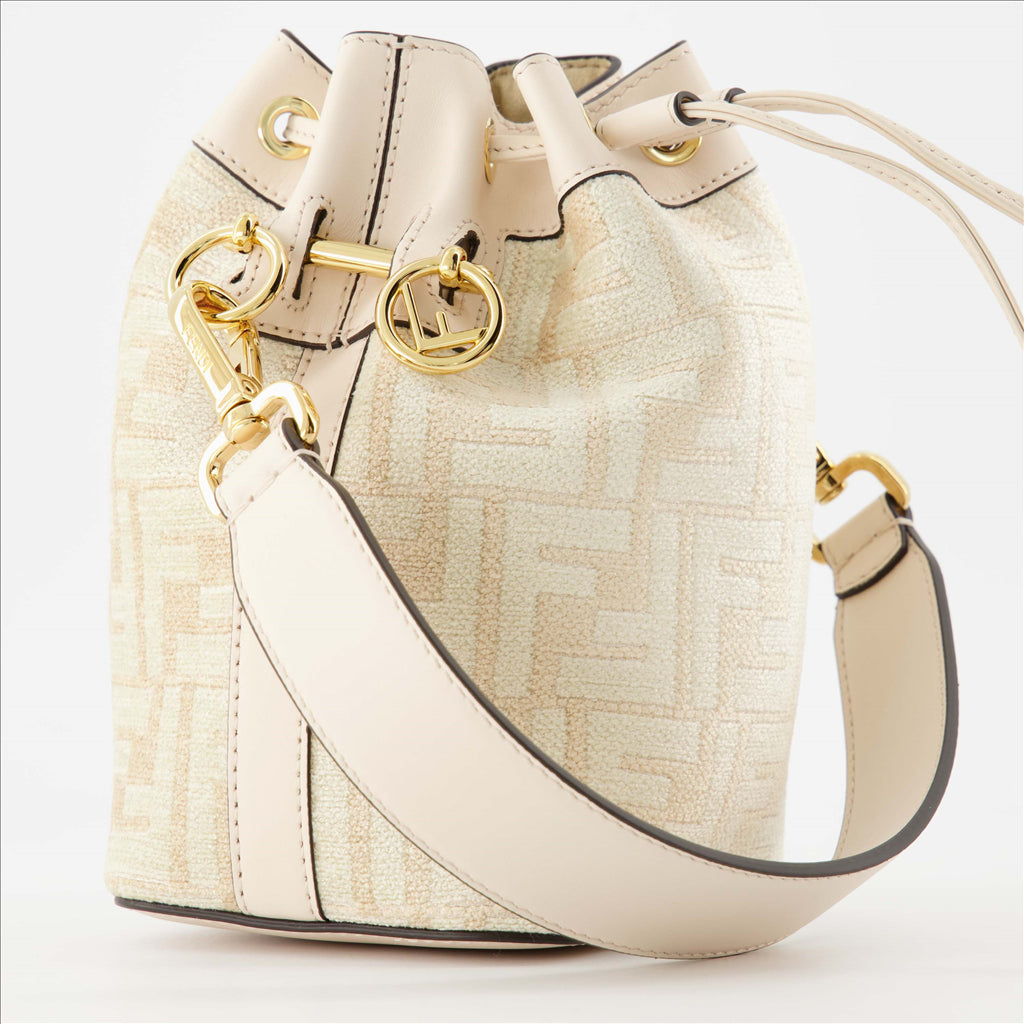 Sacs seau Sac Mon Trésor Fendi Beige Femme