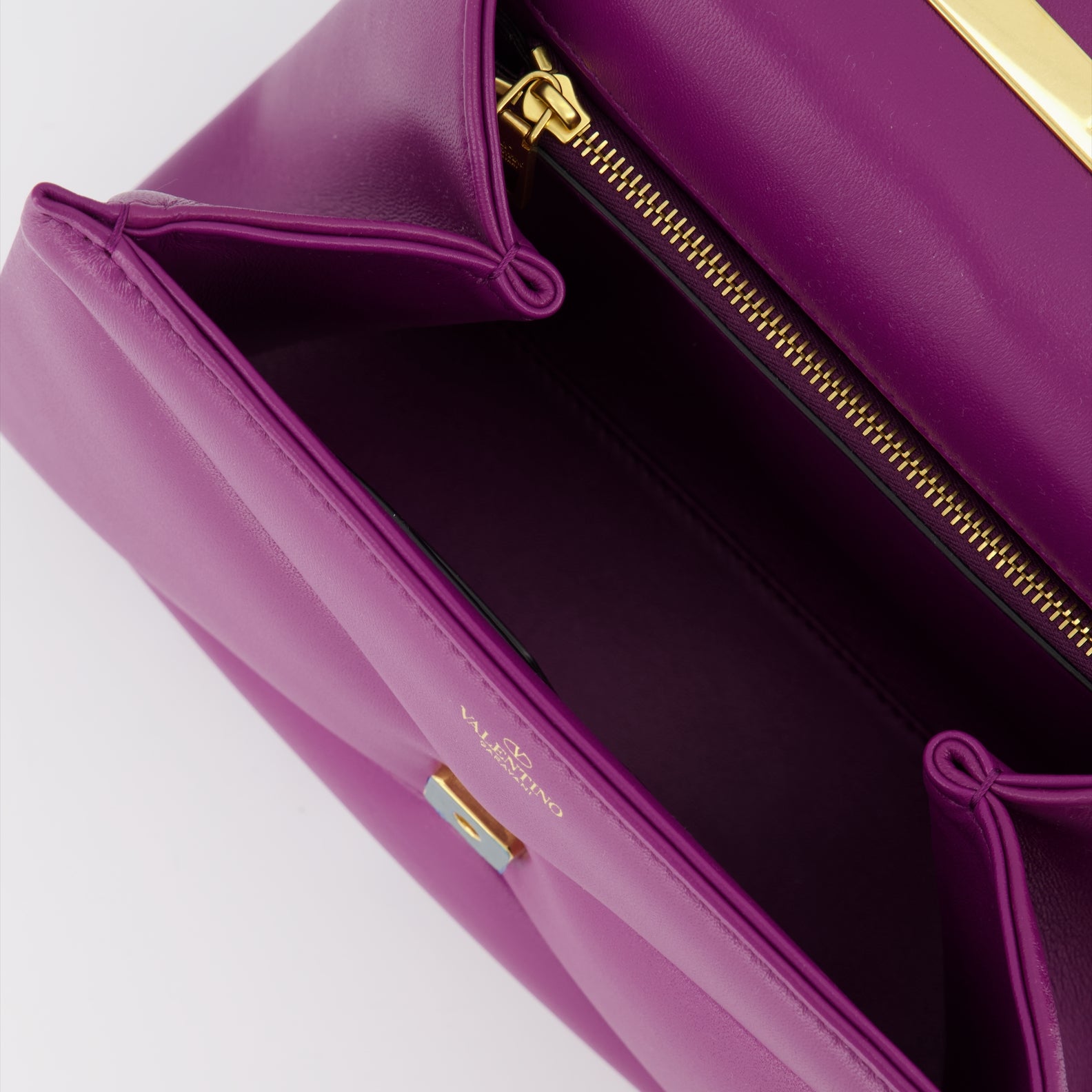 Bolsos de mano y al hombro Sac One Stud Valentino Garavani Púrpura Femme