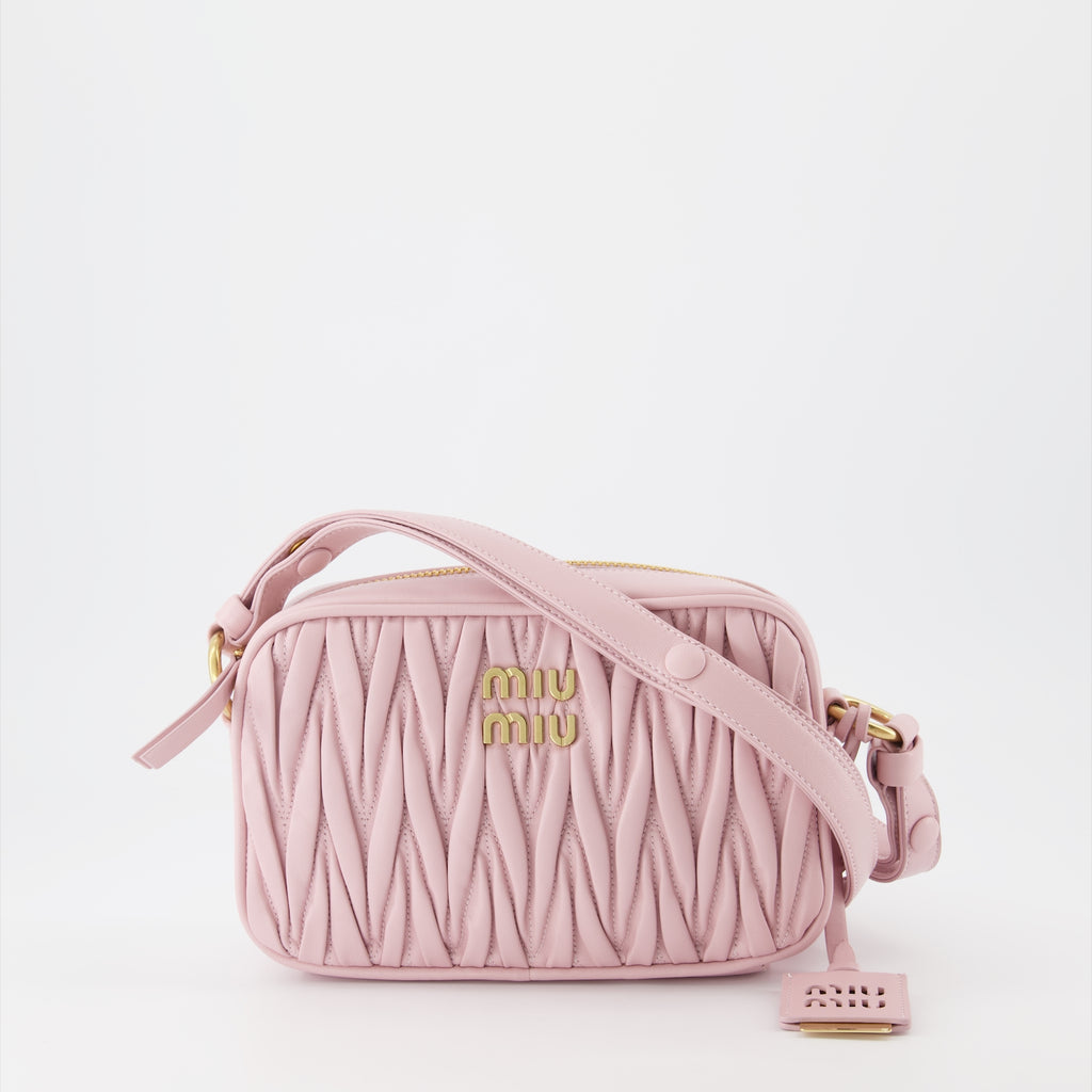 クロスボディバッグ キルティングバッグ Miu Miu ピンク 女性