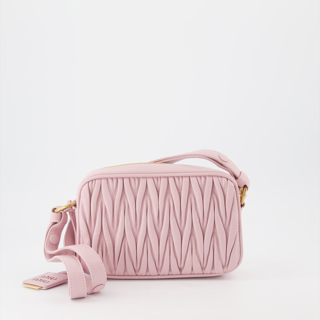 クロスボディバッグ キルティングバッグ Miu Miu ピンク 女性