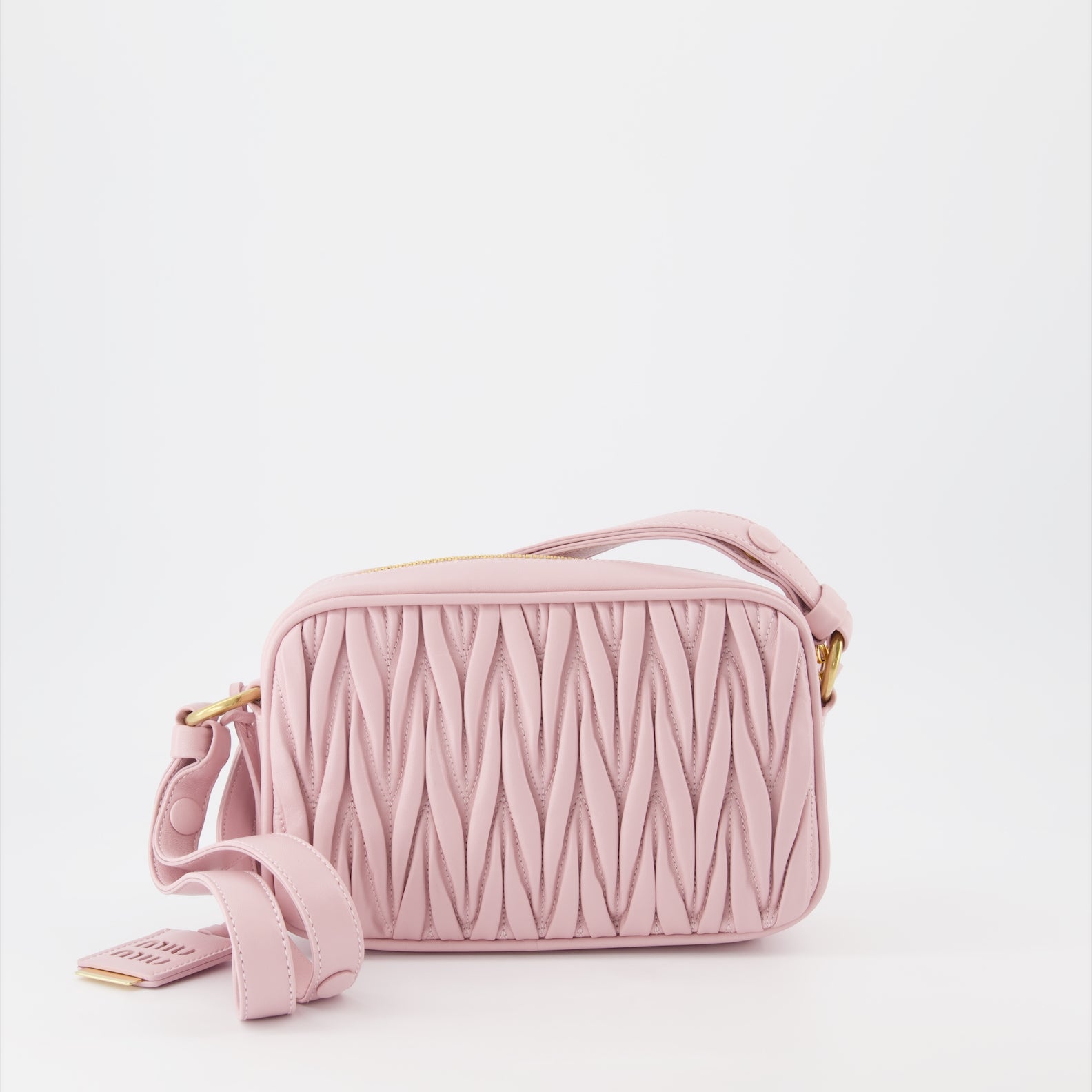 クロスボディバッグ キルティングバッグ Miu Miu ピンク 女性