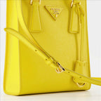 Borse a tracolla Sac Saffiano Prada Giallo Femme