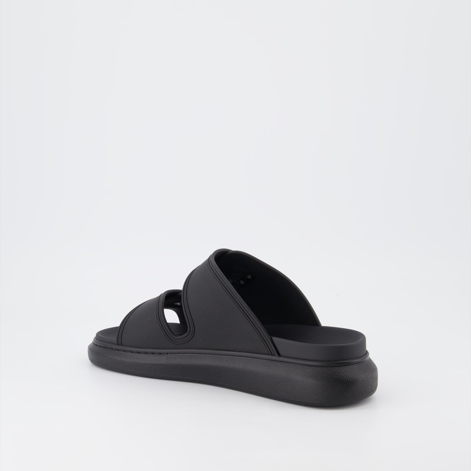 オープントゥシューズ ハイブリッドサンダル Alexander McQueen 黒 男