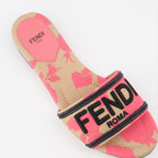 Chaussures ouvertes Sandales Signature Fendi Rose Femme