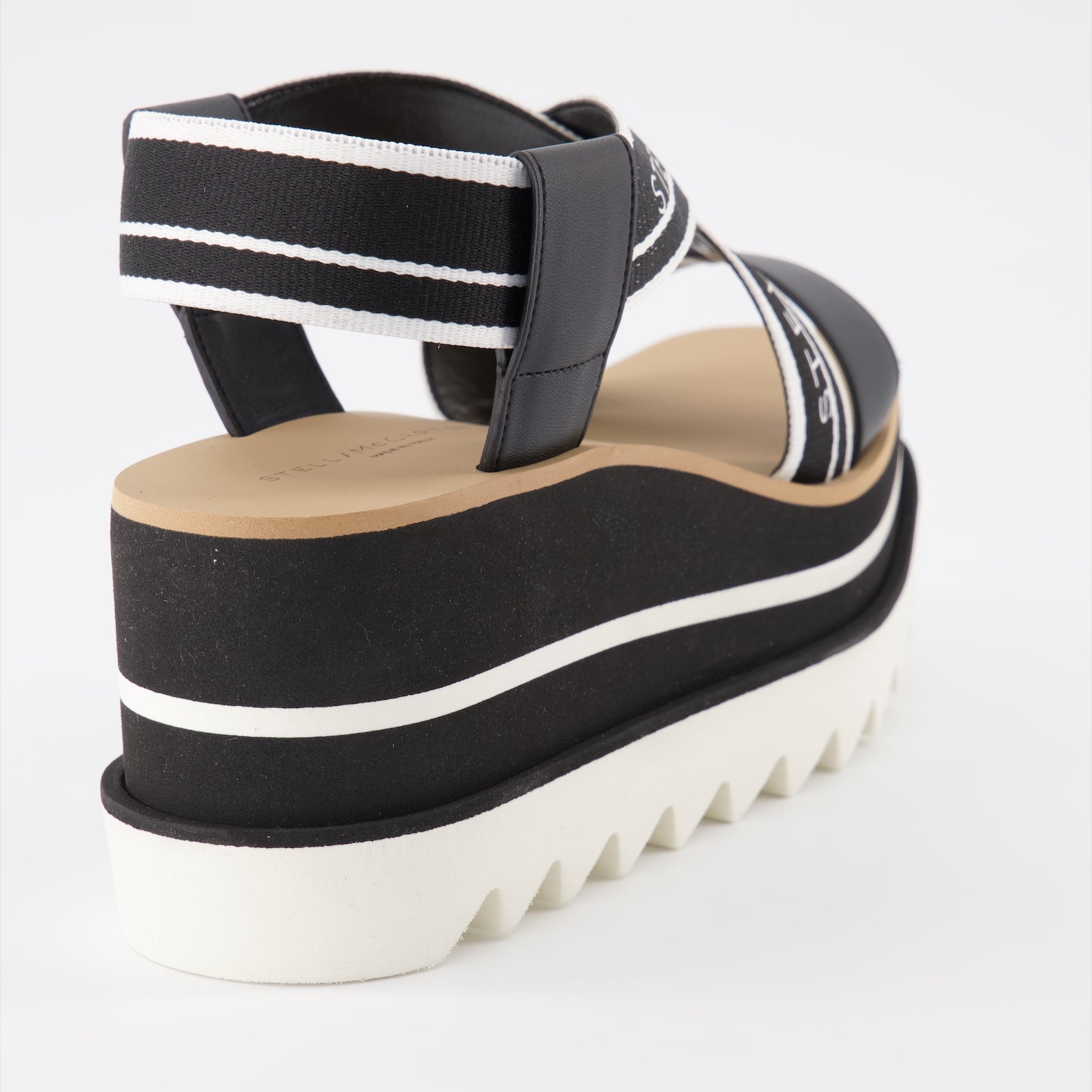 Zapatos de plataforma Sandales Sneak Elyse Stella McCartney Negro Femme