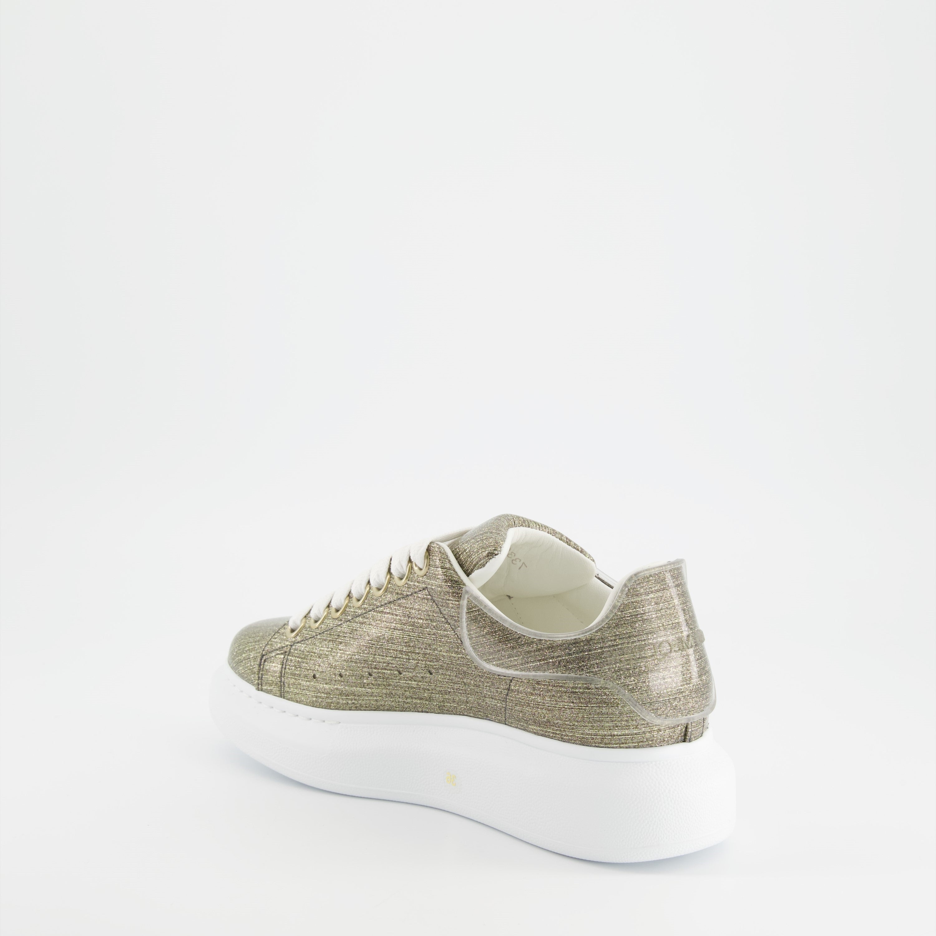 Sneakers oversize dorés